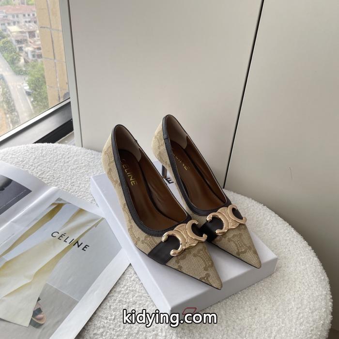 激安 ブランド世界で誰もが憧れるブランド 今、大人のお洒落に 日本発売パンプスCELINE._0_0
