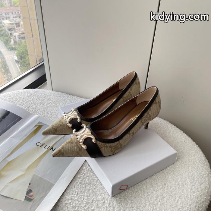激安 ブランド世界で誰もが憧れるブランド 今、大人のお洒落に 日本発売パンプスCELINE._0_2