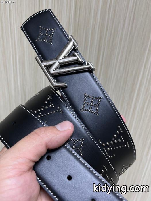 コピー 品 ブランドLOUIS VUITTON驚きの破格値本物保証 セールで早い者勝ち 秋冬新作2026流行り&nbsp;&nbsp;&nbsp;&nbsp;ベルト.._0_0