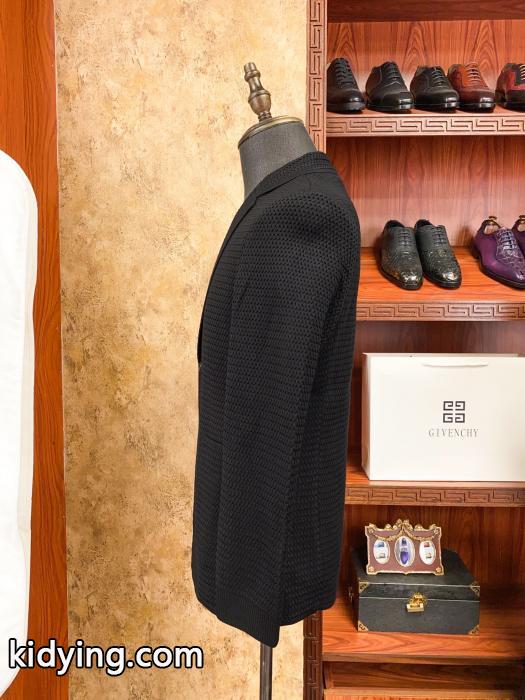ブランド コピーGIVENCHY気分が上がる憧れブランド 存在感のある 2026秋冬新作スーツ._0_2