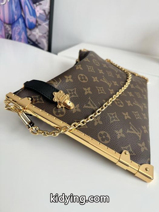 バッグLOUIS VUITTON偽 ブランド 通販大人のセンスを感じさせる  すごく稀少カラー 数量限定在庫限り._0_2