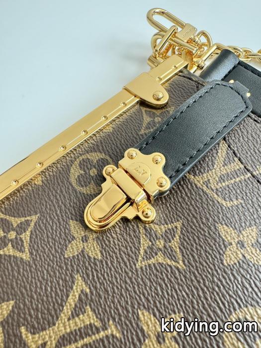 バッグLOUIS VUITTON偽 ブランド 通販大人のセンスを感じさせる  すごく稀少カラー 数量限定在庫限り._0_4