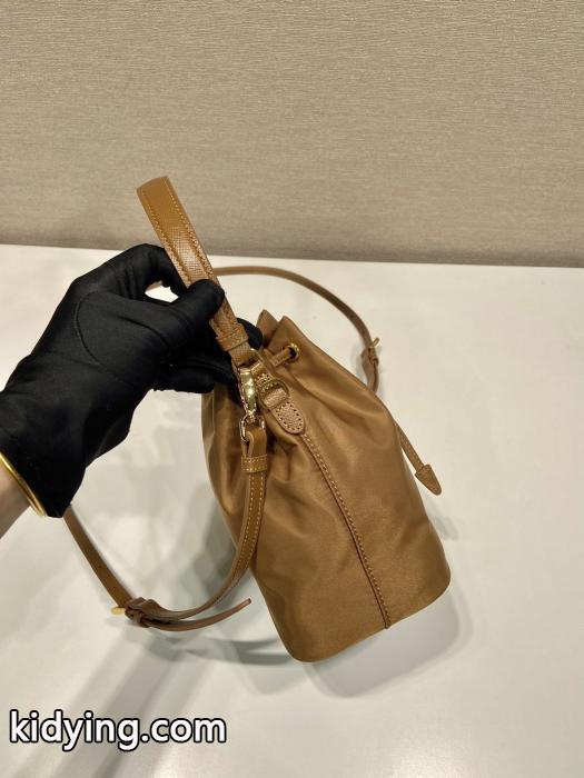 プラダコピー 品 ブランド抜け感スゴイ 優等品 大絶賛！ バッグ._0_4