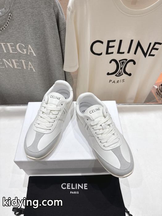 スニーカーCELINE人気復活 ロゴがかっこいい オシャレ大人を虜にする秋冬新作コピー ブランド 優良._0_1
