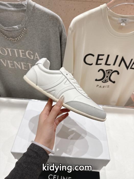 スニーカーCELINE人気復活 ロゴがかっこいい オシャレ大人を虜にする秋冬新作コピー ブランド 優良._0_4