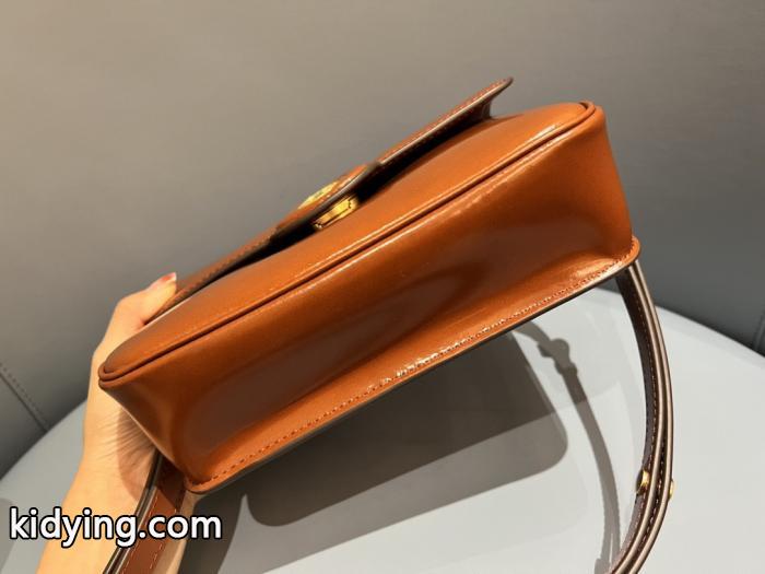 定番人気 スタイルアップ 完売間近バッグスーパー コピー 安心Tory Burch._0_4