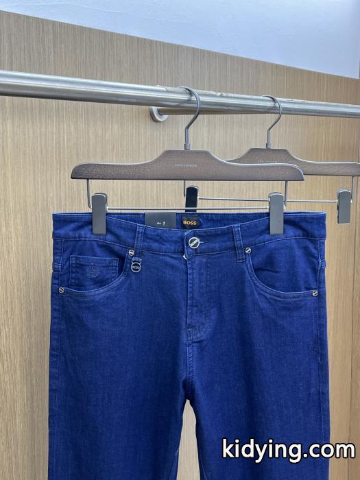 パンツスーパー コピー 通販 優良HUGO BOSS旬デザイン リッチな印象に 2026冬色っぽさ._0_2