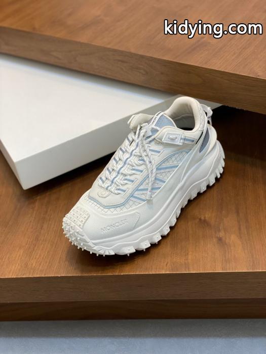大人気アイテムが勢ぞろい 数量限定セール 人気急上昇MONCLERスニーカーブランド コピー 品.._0_3