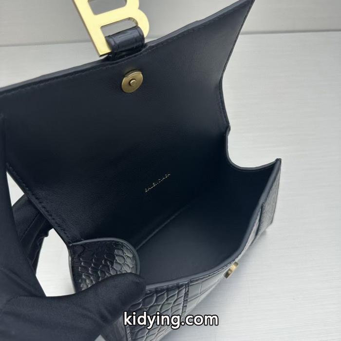 ブランド 偽物 激安レディーバックセレブ多数愛用 爽快感が絶妙にマッチ お買い得限定セールBalenciaga.._0_6
