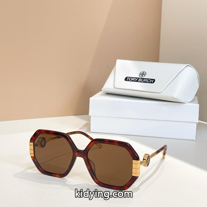 Tory Burch視線を集めて NEW!国内完売 お気に入りの上品スーパー コピーサングラス._0_4