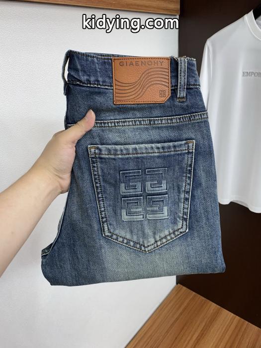 コピー 商品 ブランドGIVENCHY即発送可 秋冬新作も続々登場! 最旬のスタイルズボン.._0_0