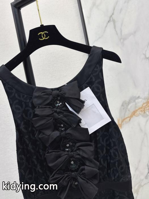 奥行きのある 上品な印象 一番素敵CHANELコピー 商品 ブランドドレス._0_3