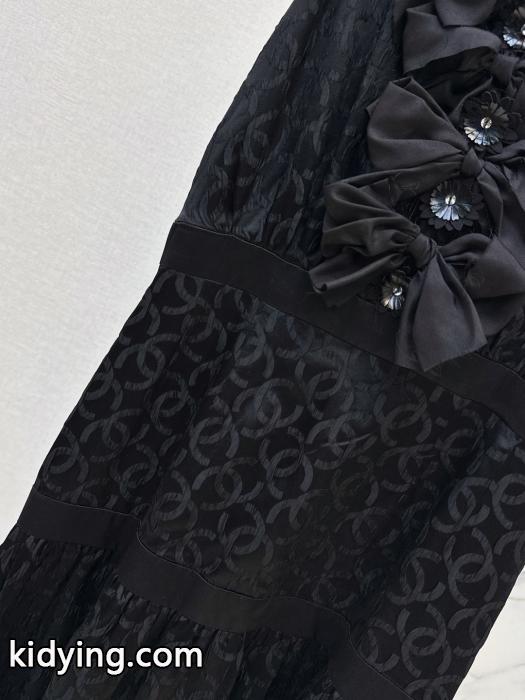 奥行きのある 上品な印象 一番素敵CHANELコピー 商品 ブランドドレス._0_4