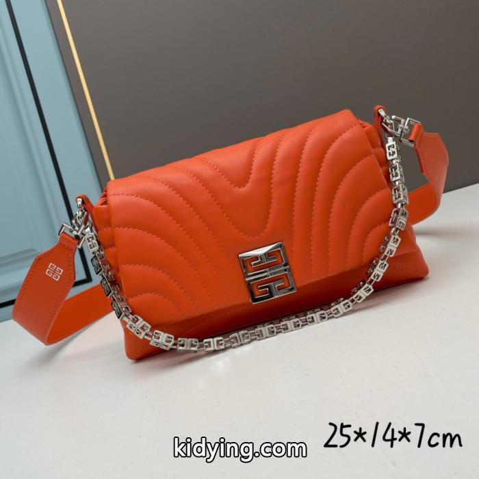 ブランド 偽物 激安のGIVENCHYいつの時代もやっぱり 大人フェミニン 2026新品セール.._0_0