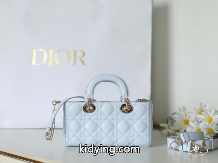 DIOR激安 通販 専門大人気コラボ商品 最安値間違いなし 2026SSの人気トレンドファッションバッグ._0_5