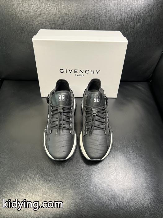 GIVENCHYブランド コピー s 級スニーカー手に入れやすい価格帯 26万枚突破 正規品保証.._0_1