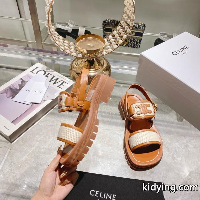 スタイルアップ見えなシンプル 芸能人愛用 歴代人気モデル偽物 ブランド 激安CELINEサンダル._0_1