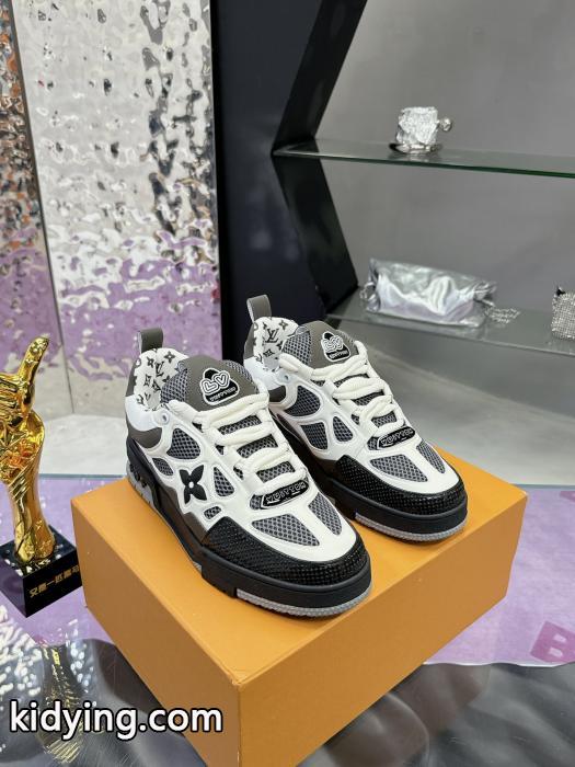 ブランド 偽物 激安累積売上額第1位獲得 高級感ある大人の 男女共用LOUIS VUITTONスニーカー._0_2