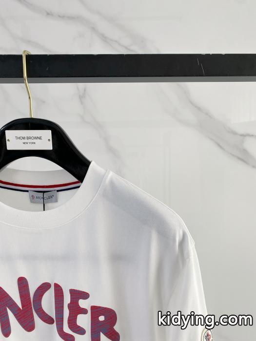 MONCLERシャツ今人気の秘訣 ブランドアイテム激安 大胆にスーパー コピー 販売.._0_2
