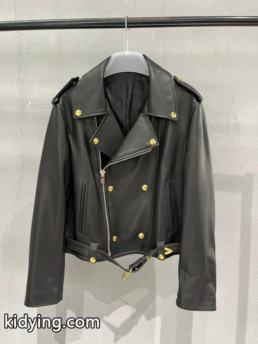 すごく稀少カラー 先行販売 大人の女性ウォレットCELINEジャケッ激安 通販 ブランド.._0_0