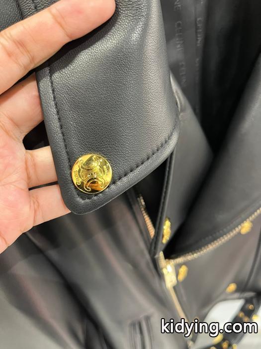 すごく稀少カラー 先行販売 大人の女性ウォレットCELINEジャケッ激安 通販 ブランド.._0_1
