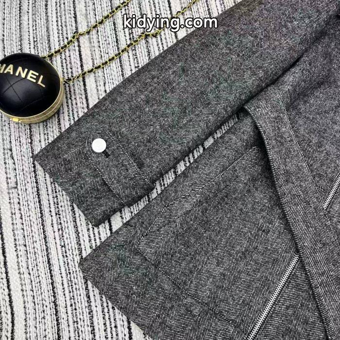 ジャケッ絶対欲しい 万能な一品 プレゼントにもスーパー コピー 通販 優良FENDI.._0_4