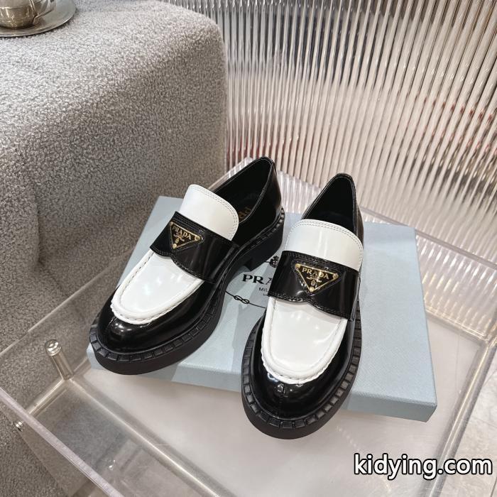 新作多色 売切続出 最終値下げ&nbsp;&nbsp;&nbsp;&nbsp;パンプスブランド アクセサリー 激安プラダ._0_3