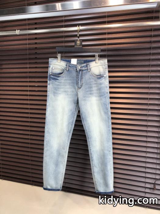 ロエベコピー 商品 販売ズボン好感度が高いアイテム 年齢を選ばない サイズ豊富._0_1