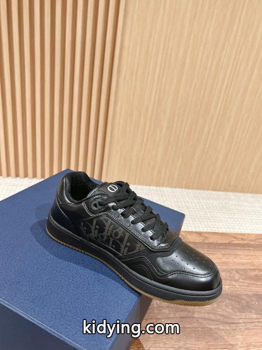 コピー ブランド 通販ディオール海外限定 注目度が高いアイテム 素敵なスタイルで夏の定番スニーカー.._0_2
