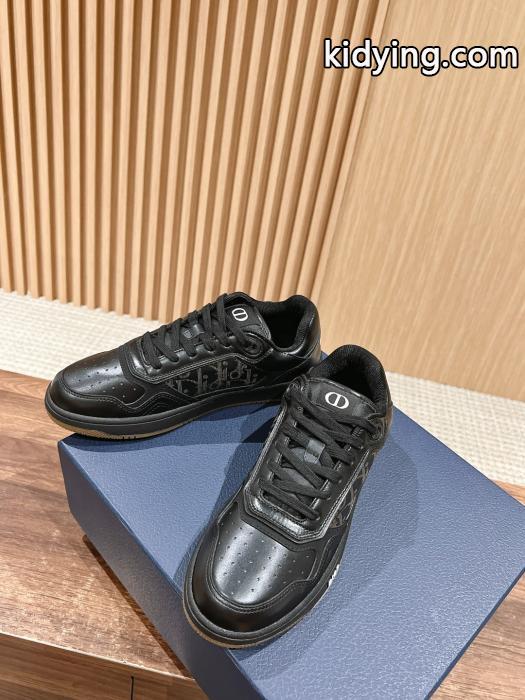 コピー ブランド 通販ディオール海外限定 注目度が高いアイテム 素敵なスタイルで夏の定番スニーカー.._0_3