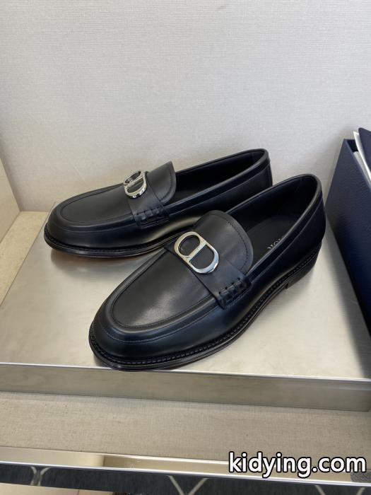 DIORブランド フェイクビジネスシューズ注目度が高いアイテム ついに登場 機能性もオシャレさも抜群.._0_1