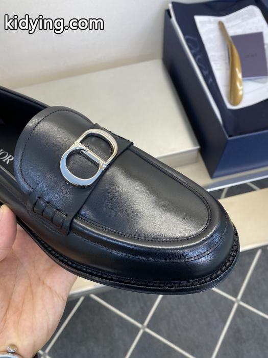 DIORブランド フェイクビジネスシューズ注目度が高いアイテム ついに登場 機能性もオシャレさも抜群.._0_5