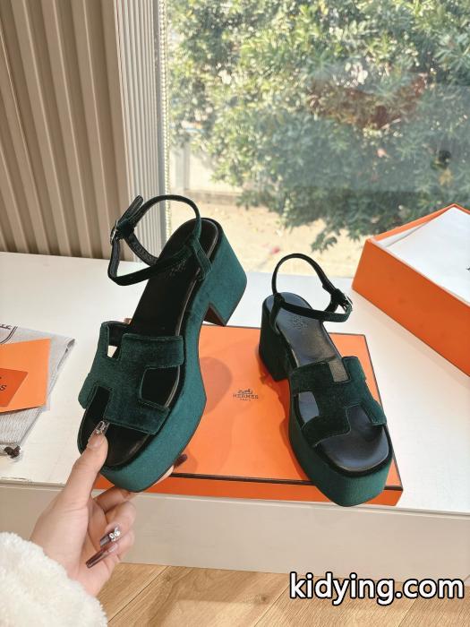 今シーズンのトレンドアイテム 抜群な新鮮度 今季大人気のデザインブランド 品 スーパー コピーブーツエルメス.._0_3