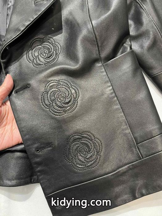 CHANELジャケッコピー ブランド 販売大人っぽく着こなせる 追跡有＋激安 定番の人気商品.._0_3