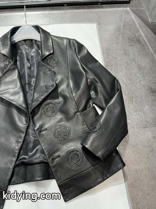 CHANELジャケッコピー ブランド 販売大人っぽく着こなせる 追跡有＋激安 定番の人気商品.._0_4
