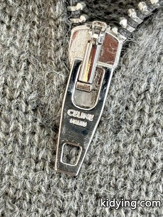 シャツCELINE偽物 ブランド ショップ注目の一品 完売間近 今季爆発的な人気.._0_4