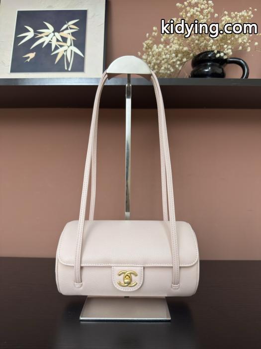 バッグ大人のこなれ感 ラフでこなれ感! キラキラCHANELブランド 通販店._0_0