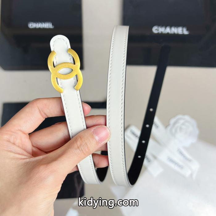 コピー 商品 通販&nbsp;&nbsp;&nbsp;&nbsp;ベルト魅力がたっぷり 通勤にもOK 根強い人気定番商品シャネル._0_3