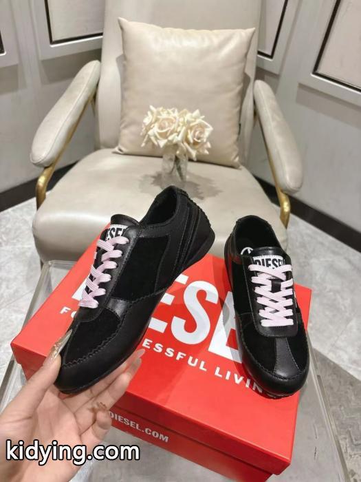 ファッションスタッズ 高級感が溢れた 高級感ある大人のスニーカーブランド 品 コピーディーゼル._0_1
