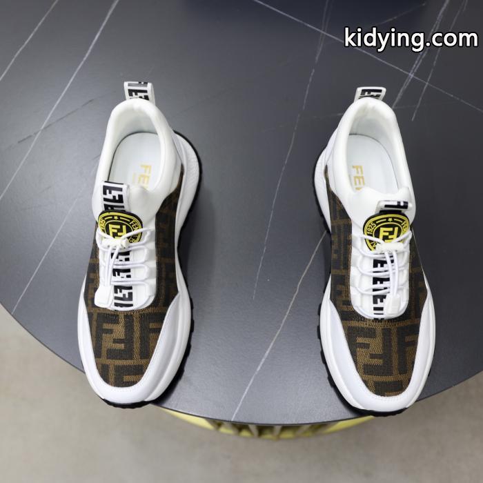 スニーカースーパー コピー 品有名人の愛用品 1つは持ちたい 存在感のある FENDI.._0_0