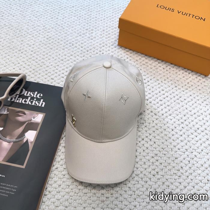 LOUIS VUITTON絶対オススメ♡  人気ブランド2026の新作が続々登場 人気セールセール帽子ブランド コピー 販売._0_0