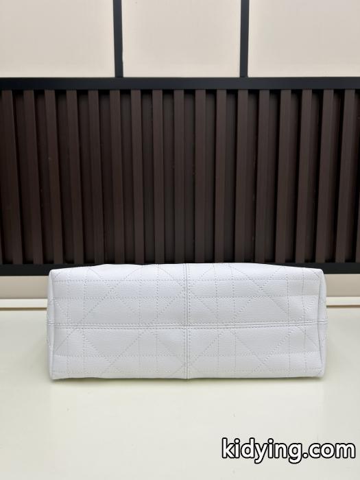 ディオール偽物 ブランド ショップバッグ26万枚突破 セール中 限定生産品._0_4