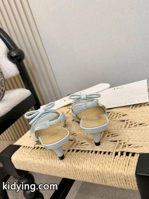 カジュアルを一歩大人に オンライン限定商品 ファッションブランドコピー 商品 ブランドディオールサンダル.._0_3