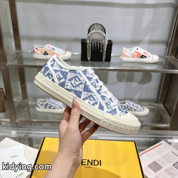 おしゃれ感度UP！ 期限限定！ 涼しげに演出スニーカーブランド コピー 販売 店FENDI.._0_3