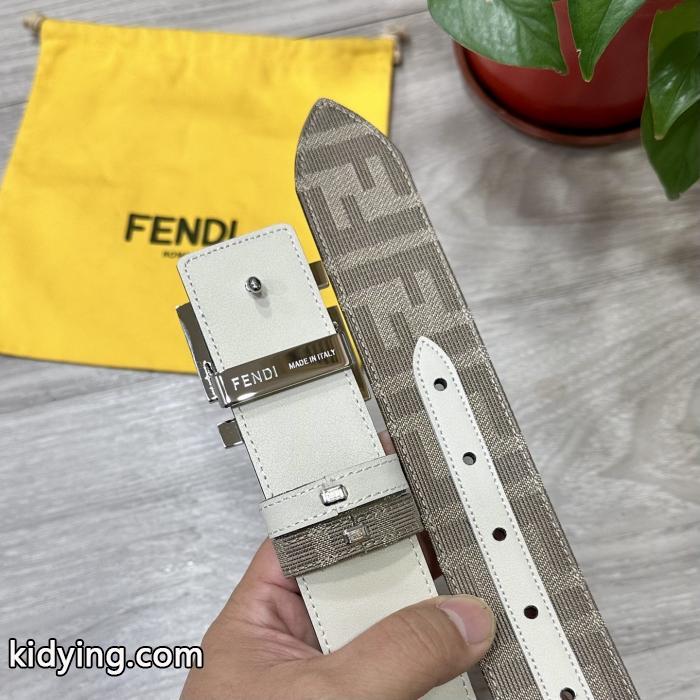 FENDI夏に向けて気になる セレブも多数愛用 着るだけオシャレ上級者ブランド コピー 激安&nbsp;ベルト._0_4