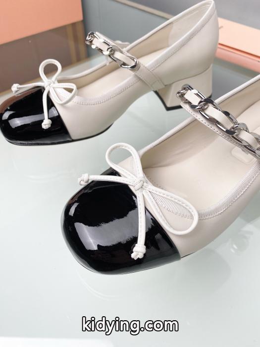 滑らかなレザー 2026新発売 デザイン高いMiuMiuブランド コピー 販売 店ブーツ.._0_3