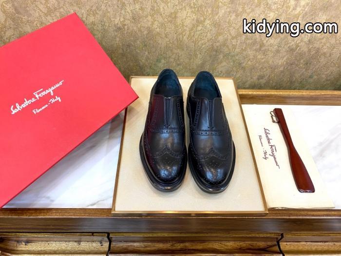 ブランド コピー 通販重宝するアイテム 人気アイテム 日常使いビジネスシューズFERRAGAMO.._0_0