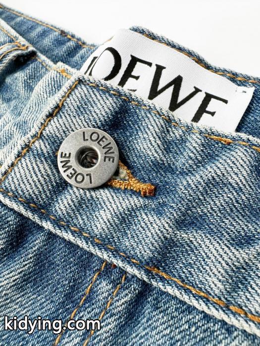 Loeweジーンズ春季新作品 先行予約アイテム 長く愛用できる偽 ブランド._0_4