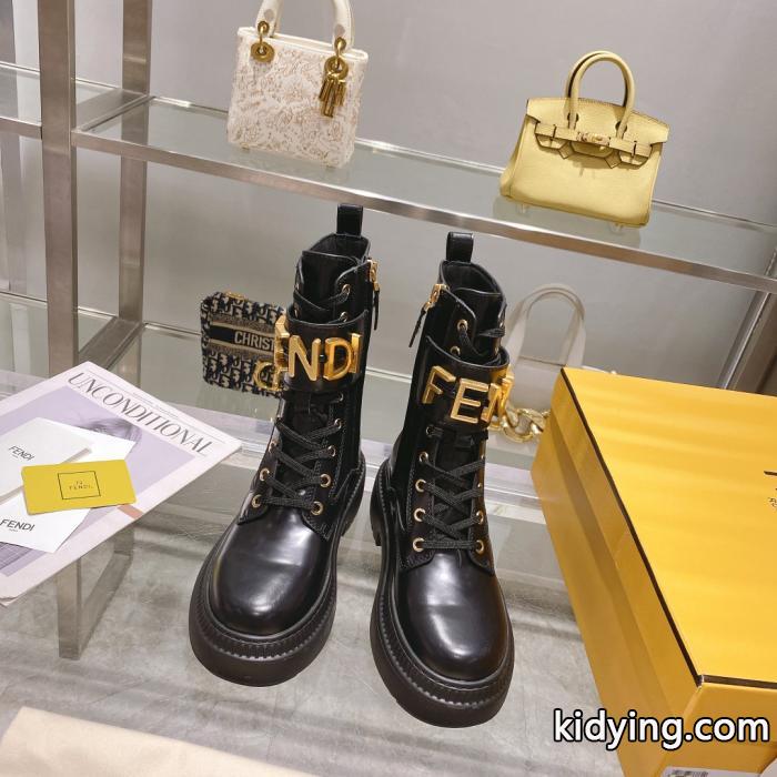 限定大特価 ルックスのいい 送料無料人気コピー ブランド 販売FENDIブーツ.._0_5