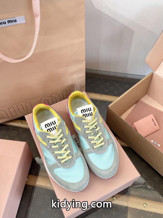 MiuMiuブランド コピー 安心数量限定格安 個性派  品質高き人気アイテムスニーカー.._0_1